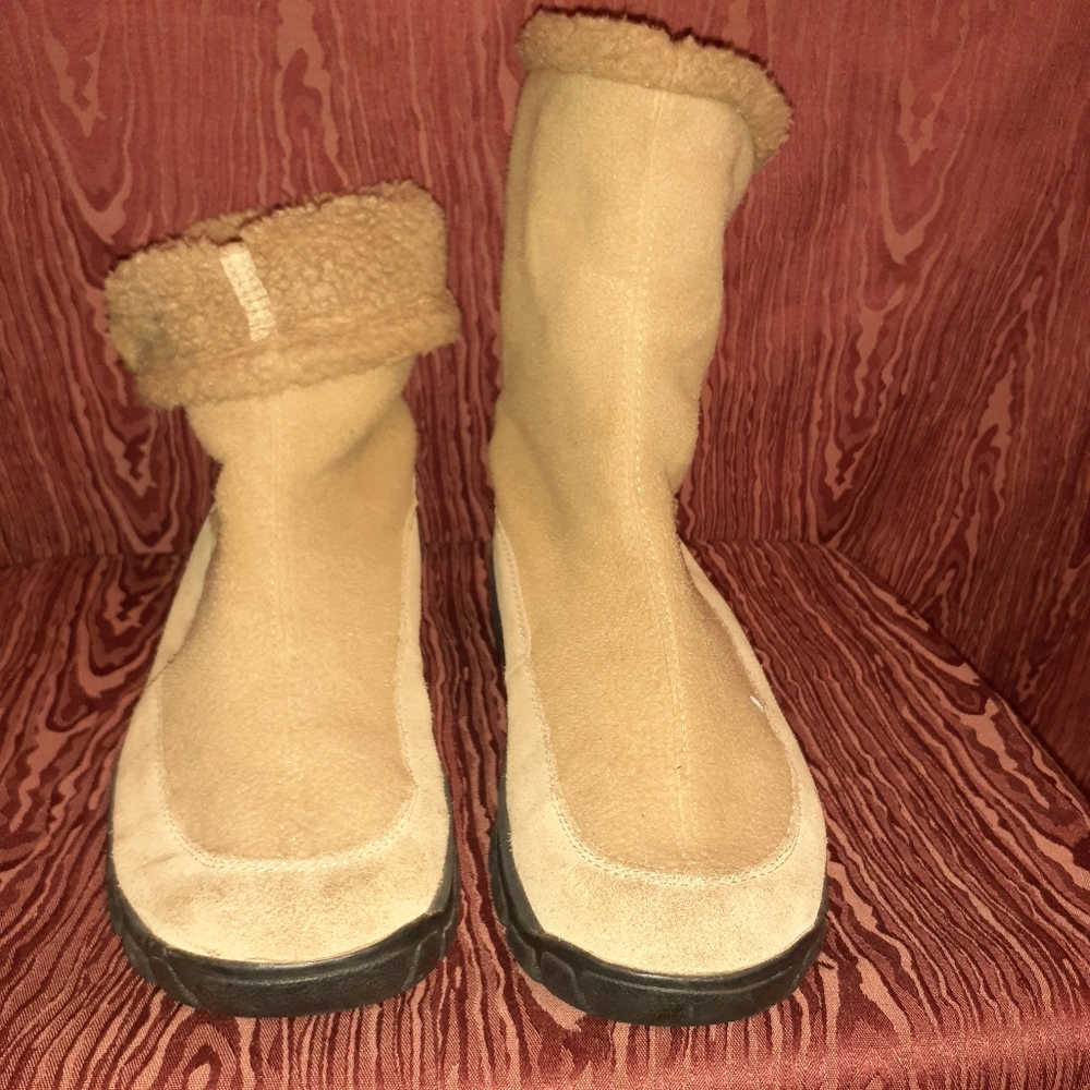 LANDS' END TAN FLUX FUR LINING WOMEN'S SIZE 9 - Picture 7 of 9